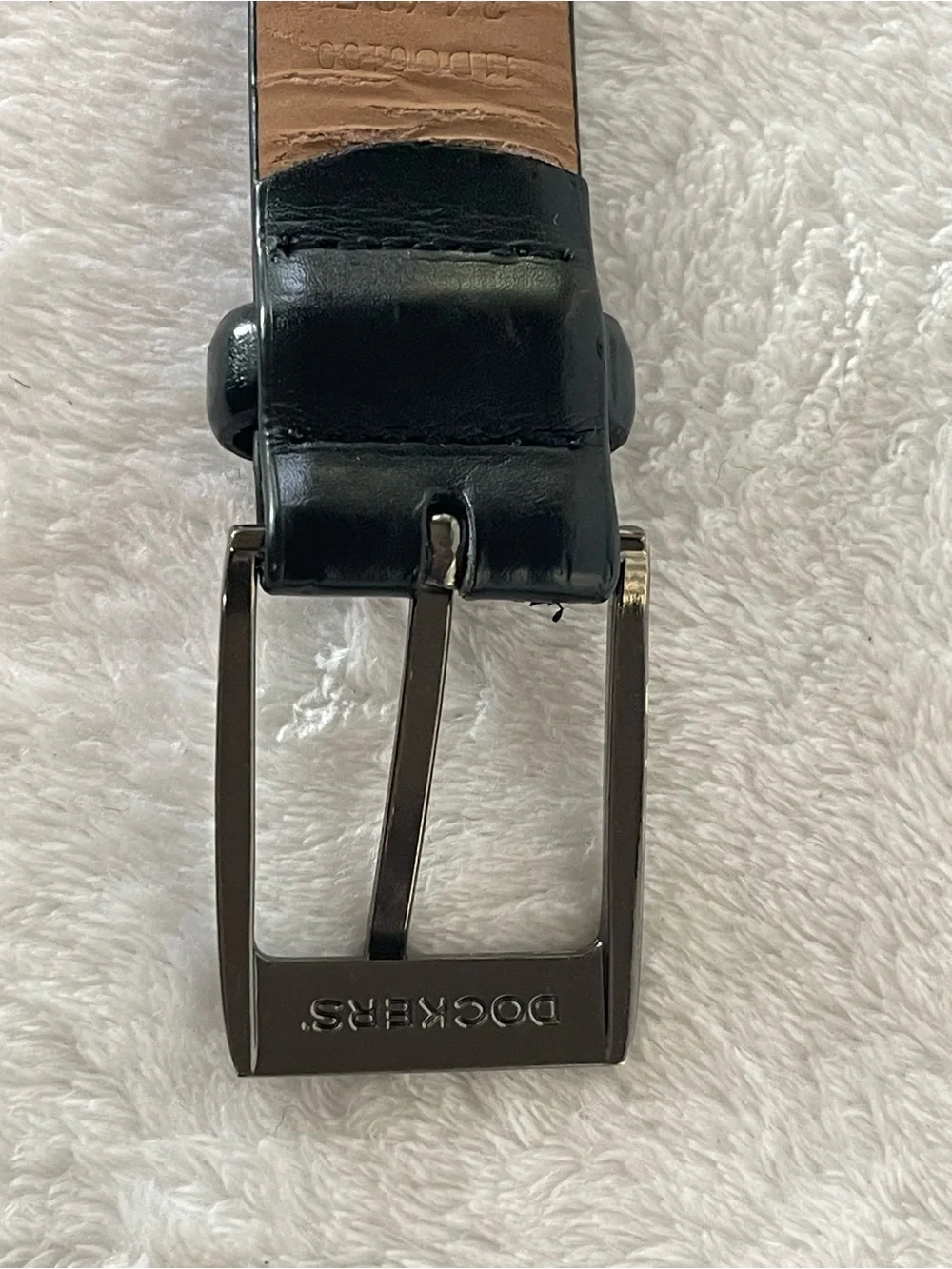 Dockers men's belt black leather brushed silver tone buckle 34-38 inches
